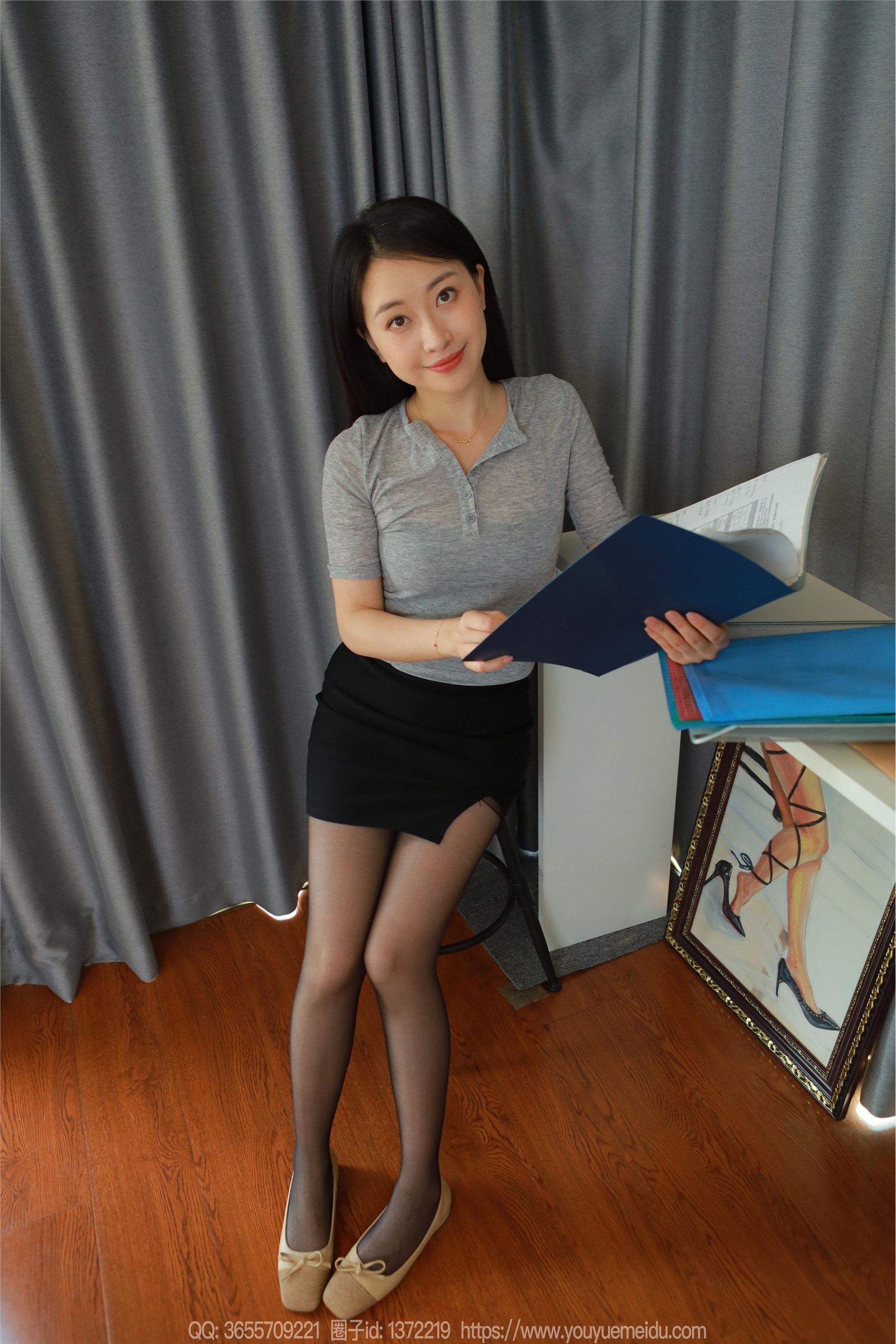 IESS异思趣向  2024.05.05 丝享家 1733 小婕《黑丝短裙（下）》